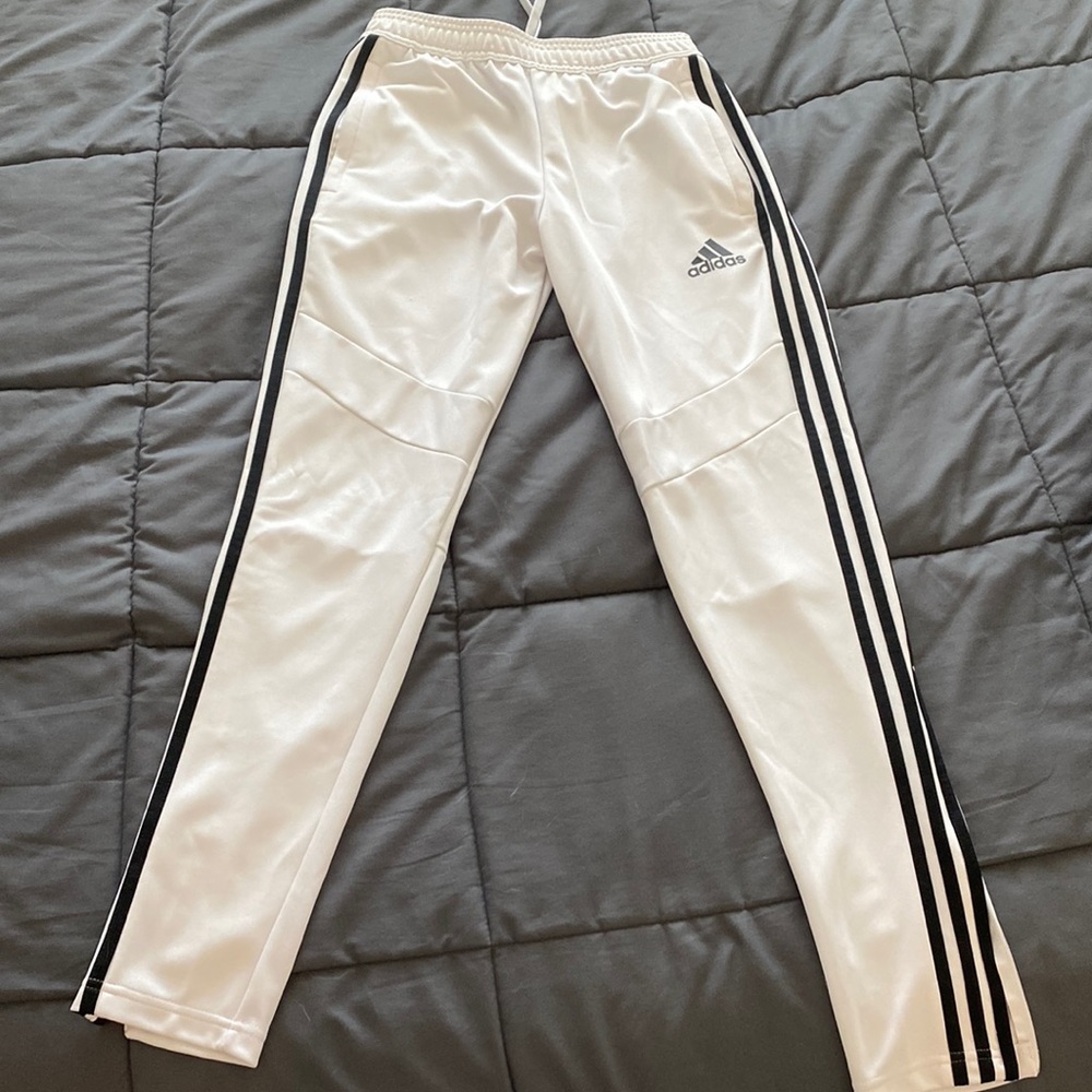 Adidas sweatpants